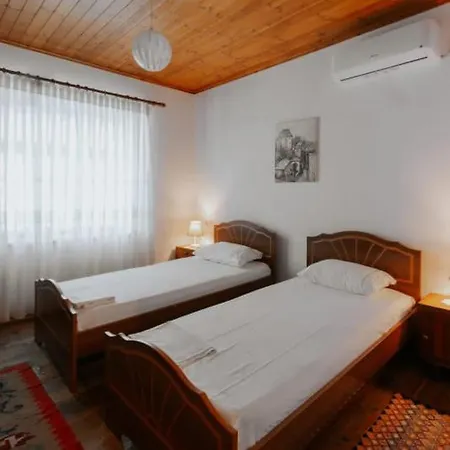 Paspali Gjirokastër