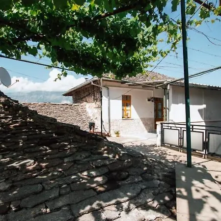 Feriehus Paspali Gjirokastër
